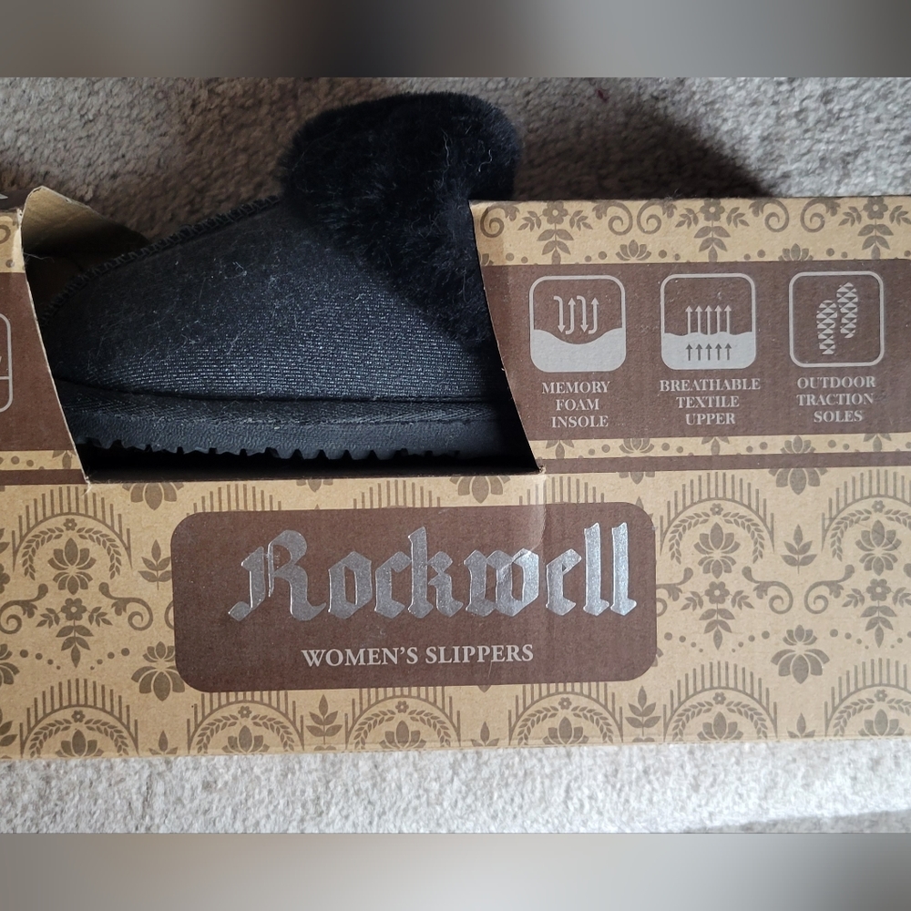New Woman's Rockwell Slippers